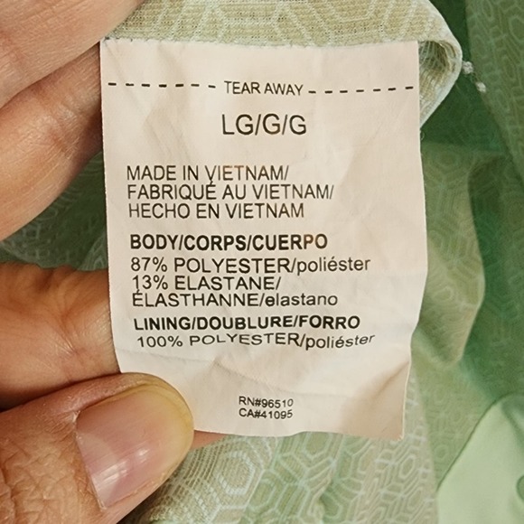 Under Armour Recover woven color block jacket, green and white, Large - Picture 10 of 11